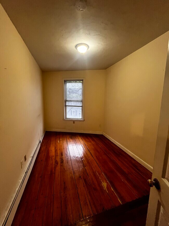 Foto del edificio - 115 Hampshire St