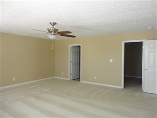 Foto del edificio - 1377 Blue Ridge Ln