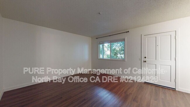 Foto del edificio - 745 Davis St