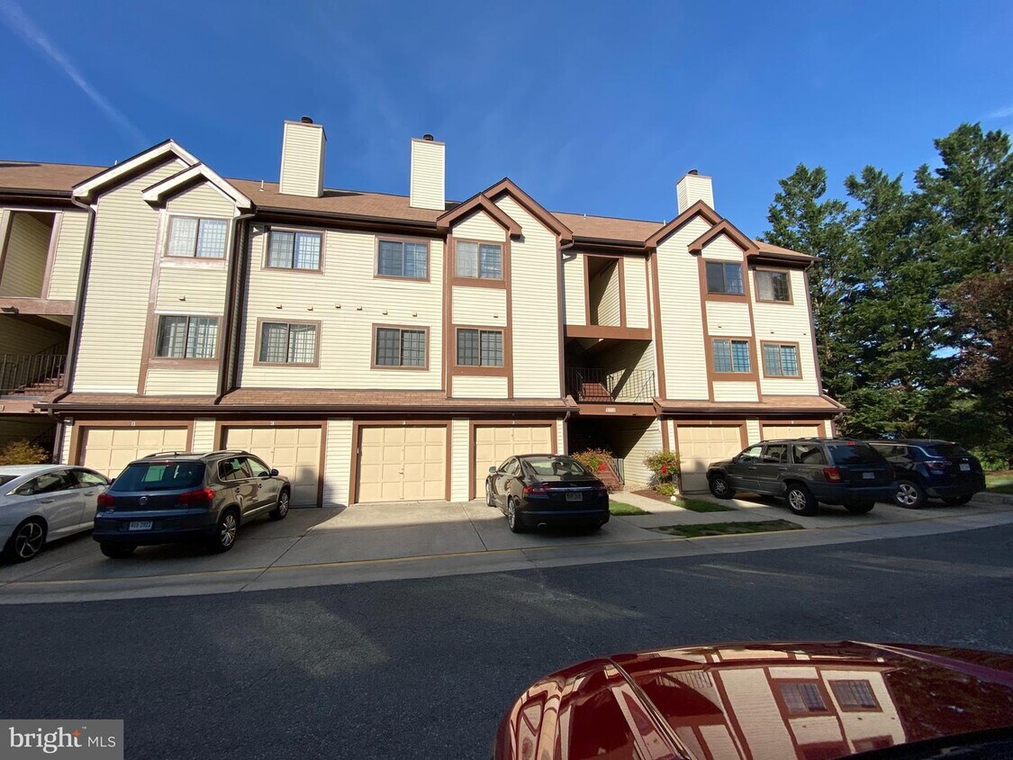 Primary Photo - 6009 Curtier Dr