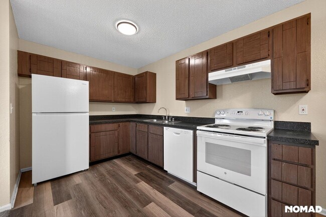 Foto del edificio - 820 Stone Mountain Ct