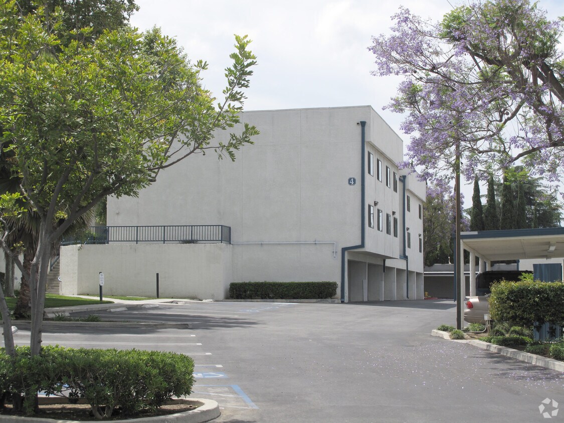 Foto del edificio - Mulberry Villas Apartments