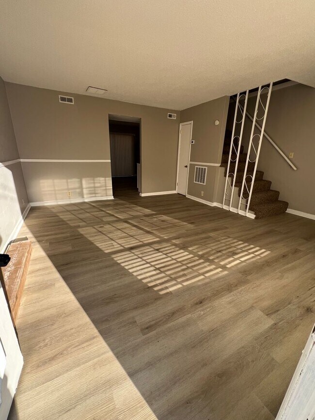 Building Photo - 3653 Shirl Jo Ln