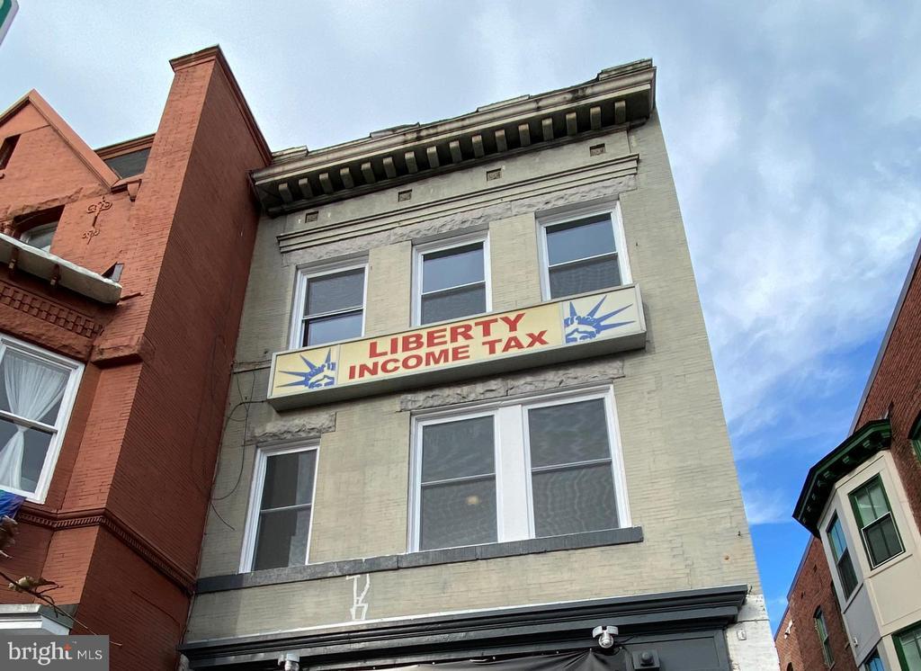 Primary Photo - 2410 18th St NW