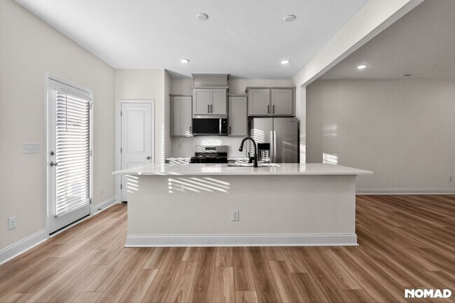 Foto del edificio - 818 Kensley Grv Ln