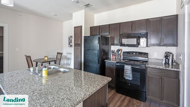 Building Photo - 14006 Potranco Rd