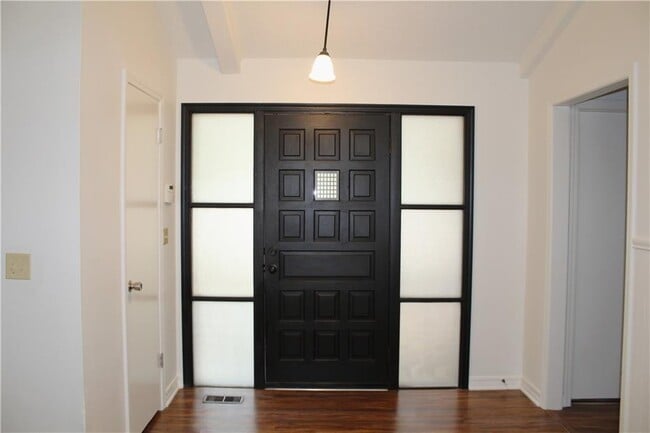 Foto del edificio - 2608 N Stagecoach Dr