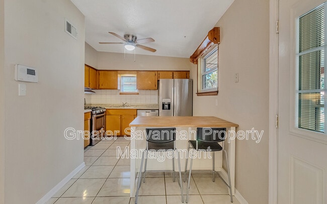 Building Photo - 36 Silverstone Cir