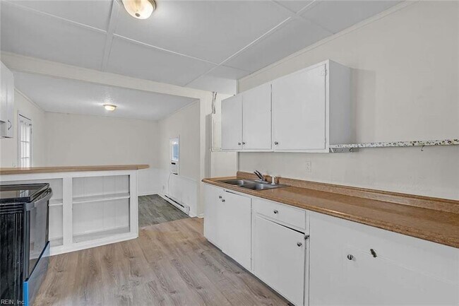 Foto del edificio - 40 Lilac Ln