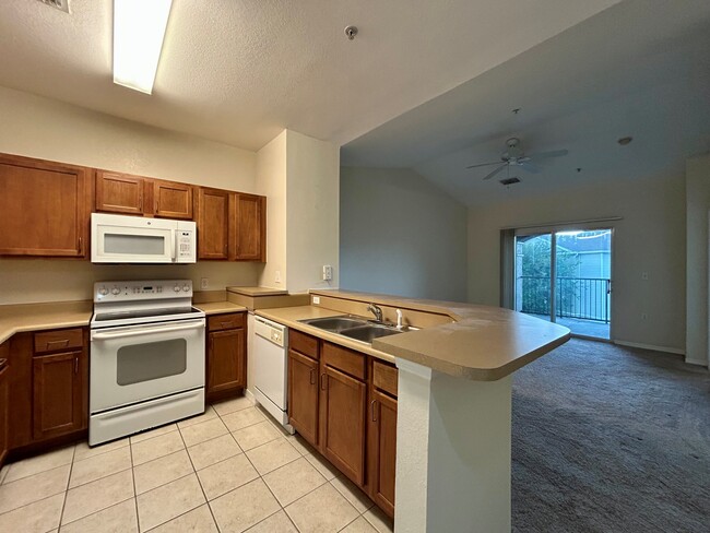 Photo - 8112 Claire Ann Dr (Orlando, FL) Townhome