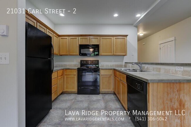 Building Photo - 21031 Carl St