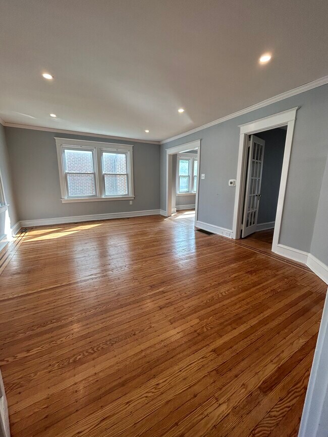 Living Room - 111 Brookline Blvd