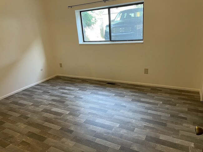 Foto del edificio - 445 E 800 N St