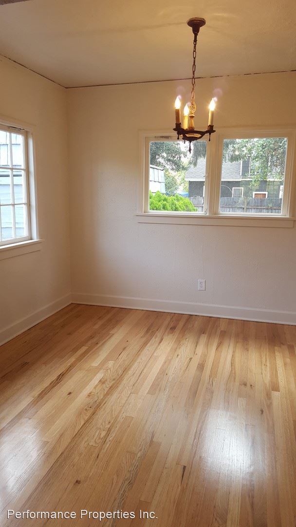 Building Photo - 2 br, 1 bath House - 6555 N Greenwich Avenue