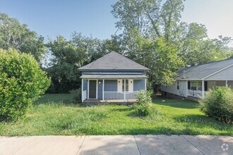 Building Photo - 319 E Chappell St