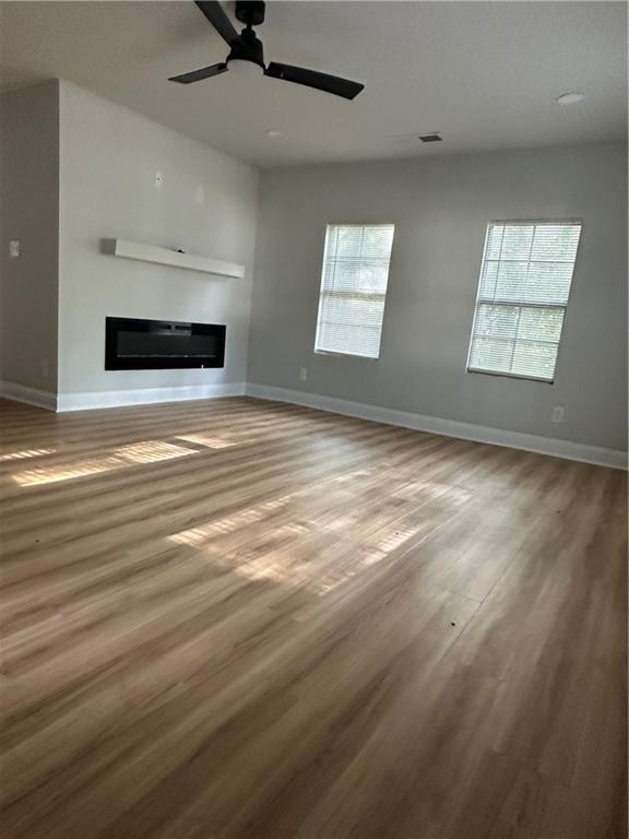 Foto del edificio - 1345 Maple St