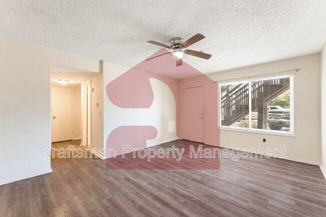 Foto del edificio - 411 S Cleveland St