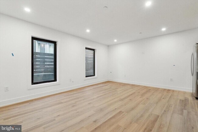 Building Photo - 808 N 3rd St
