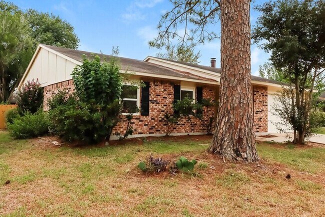 Building Photo - 24203 Beef Canyon Dr