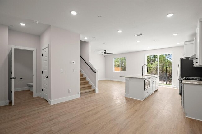Building Photo - 17208 Homestead Haven None