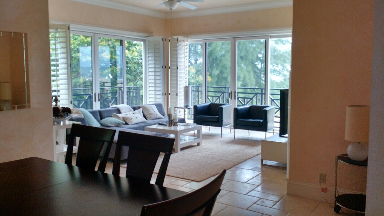 Foto del edificio - 1566 S Ocean Ln