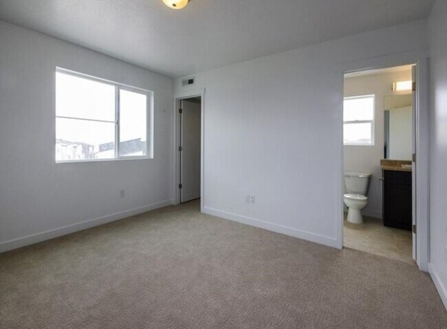 Foto del edificio - 13353 Celestina Ln