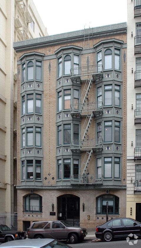 Building Photo - Westcliffe Apartments