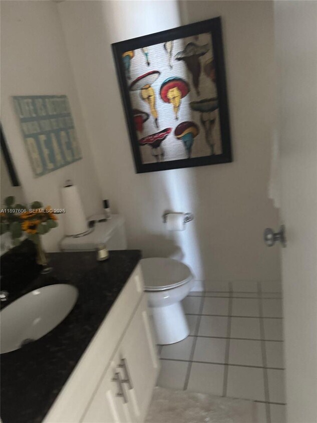 Foto del edificio - 2625 Collins Ave