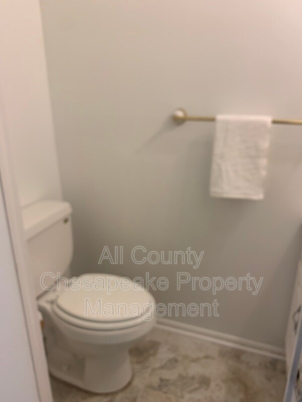 Foto del edificio - 333 Sweet Briar Ct