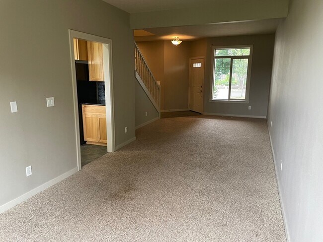 Foto del edificio - 2175 Mayfly Street