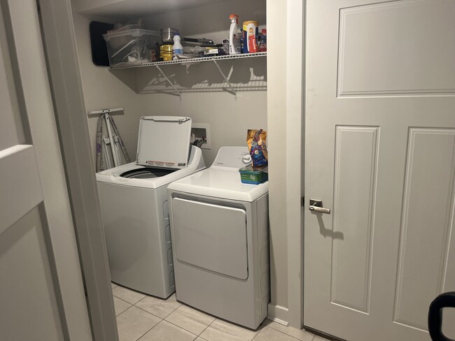 Foto del edificio - 28036 Dew Drop Ln
