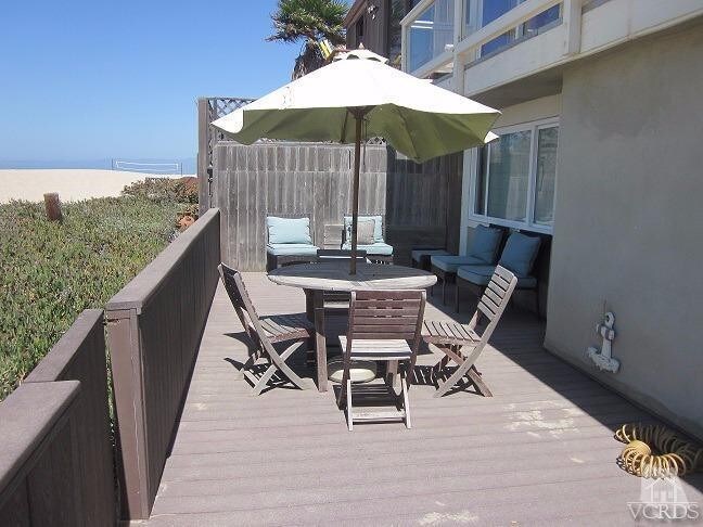 Building Photo - 3371 Ocean Dr
