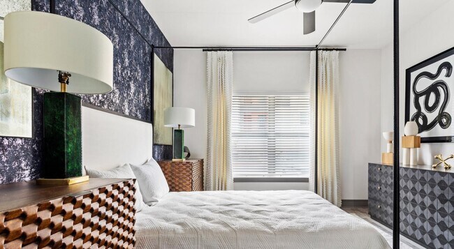 Foto del edificio - 2-Bed Luxury Living | 8 Weeks Free + Waive...
