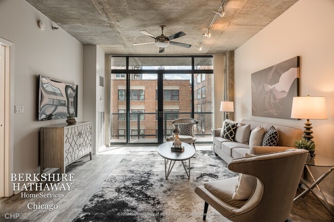Foto del edificio - 321 S Sangamon St