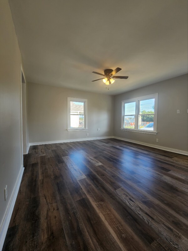 Foto del edificio - 3612 8th Ave SW