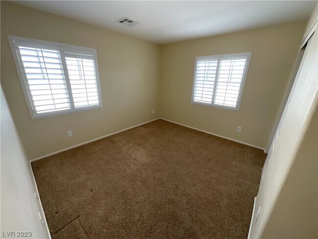 Building Photo - 985 Sable Chase Pl