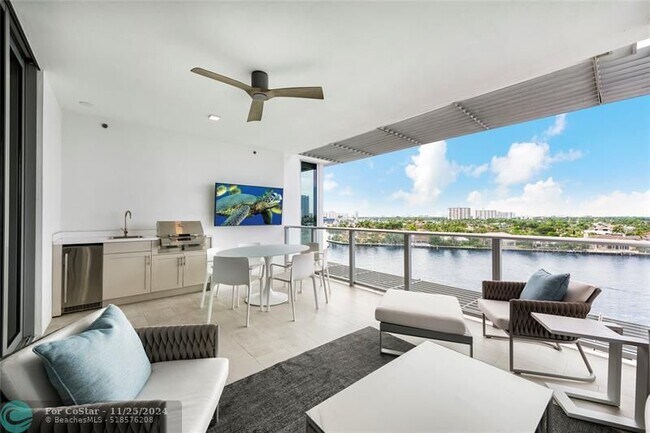 Building Photo - 435 Bayshore Dr
