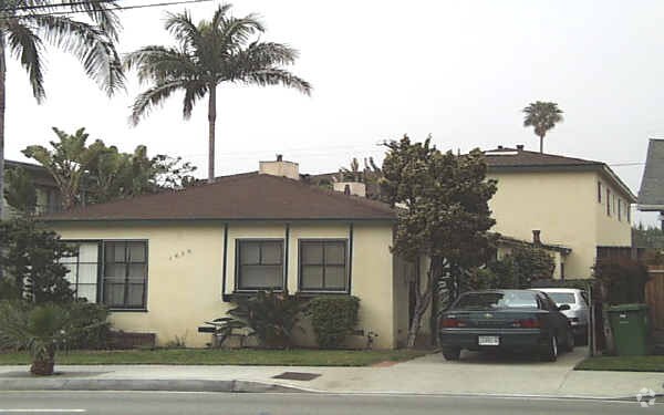 Primary Photo - 1623-1627 S Bundy Dr