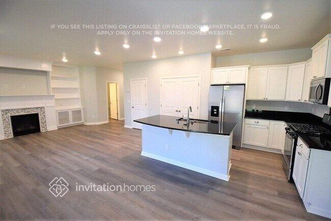 Foto del edificio - 511 Rosewood Dr SW