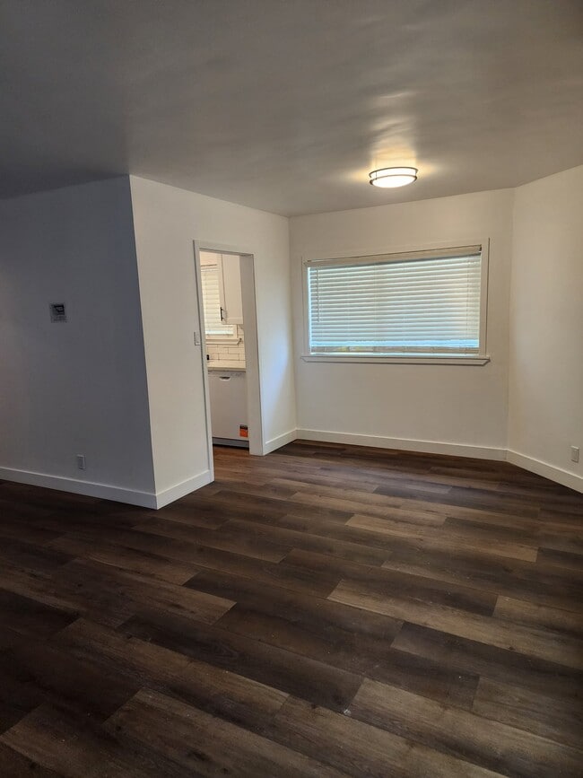 Photo - 1540 Orange Grove Ave (Los Angeles, CA) Apartment