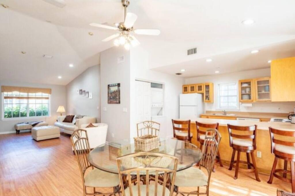 Primary Photo - 14075 Wellington Trace