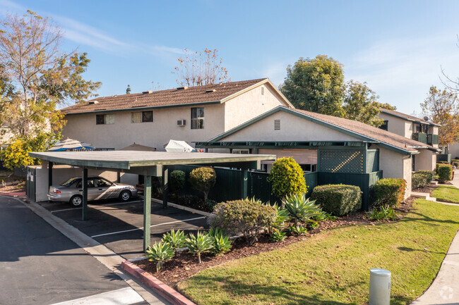 Foto del edificio - Aliso Creek Villas