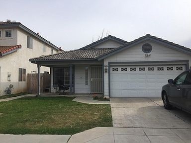 Building Photo - 3BD 2BA AVAILABLE