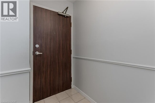 Photo du bâtiment - 495 Hwy 8