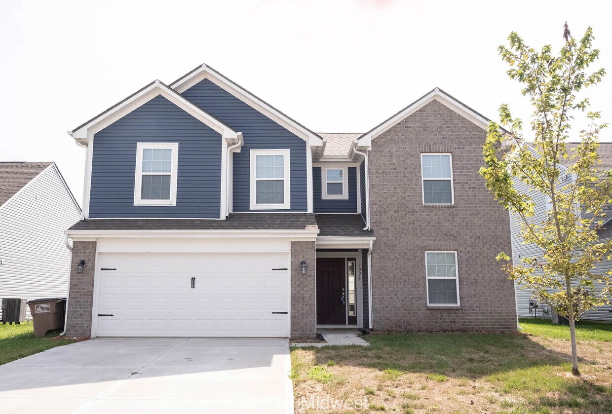 Primary Photo - "Spacious 4-Bedroom Gem with 3 Full Baths ...