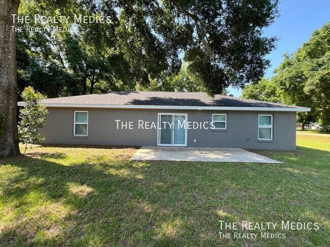 Foto del edificio - 7593 SW 82nd St