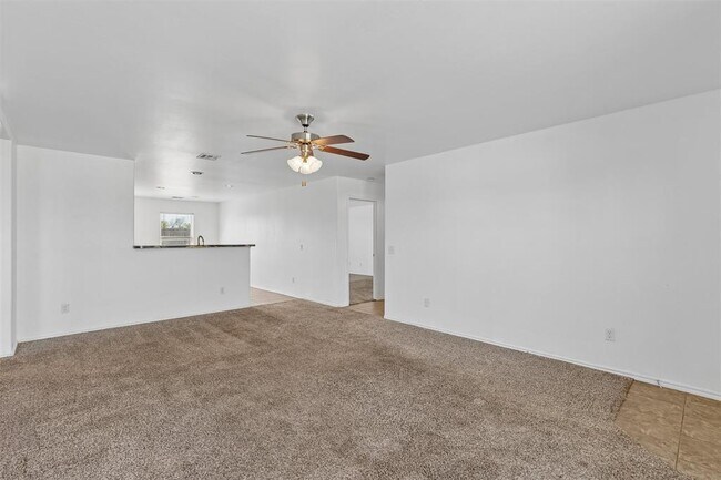 Foto del edificio - 11820 NW 130th St