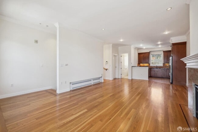 Foto del edificio - 1592 Dolores St