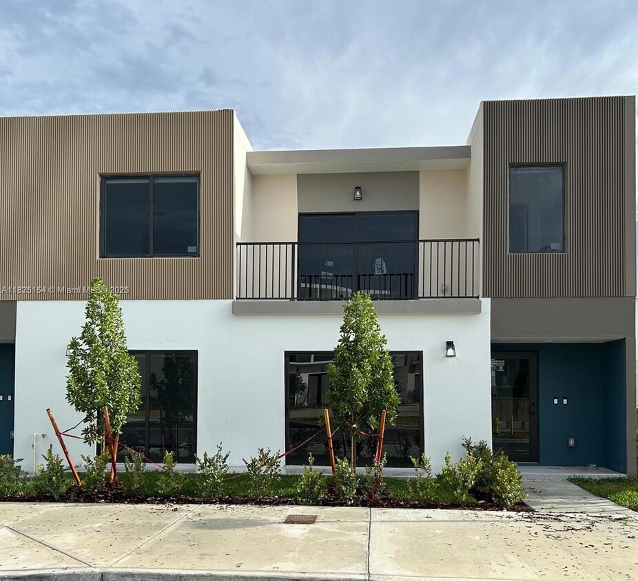 Primary Photo - 14625 SW 262nd St