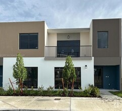 Building Photo - 14625 SW 262nd St